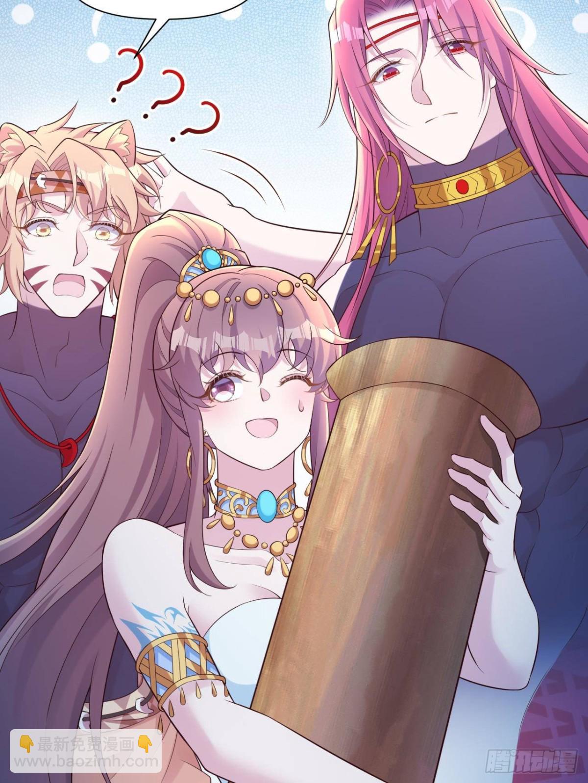 61121