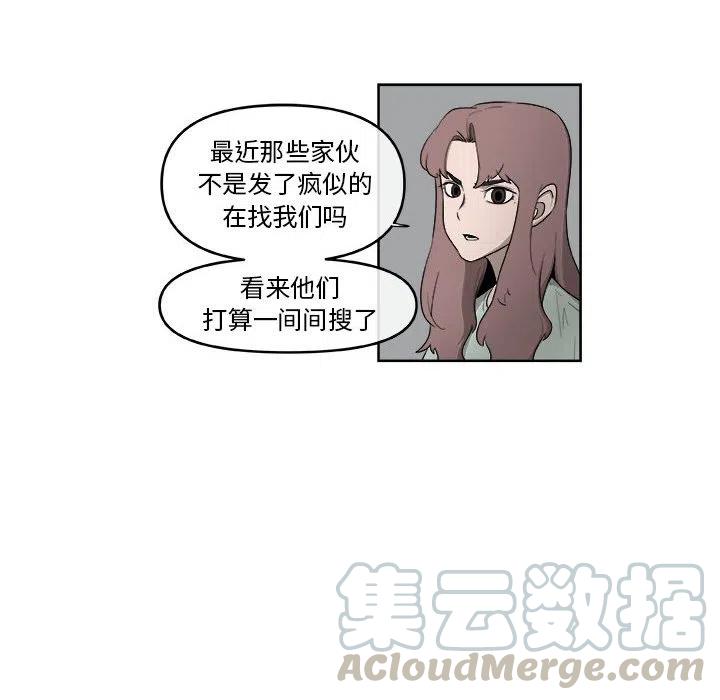 5618
