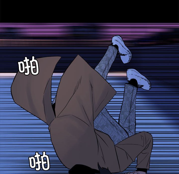 472