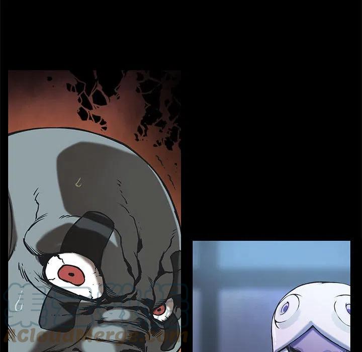 5618
