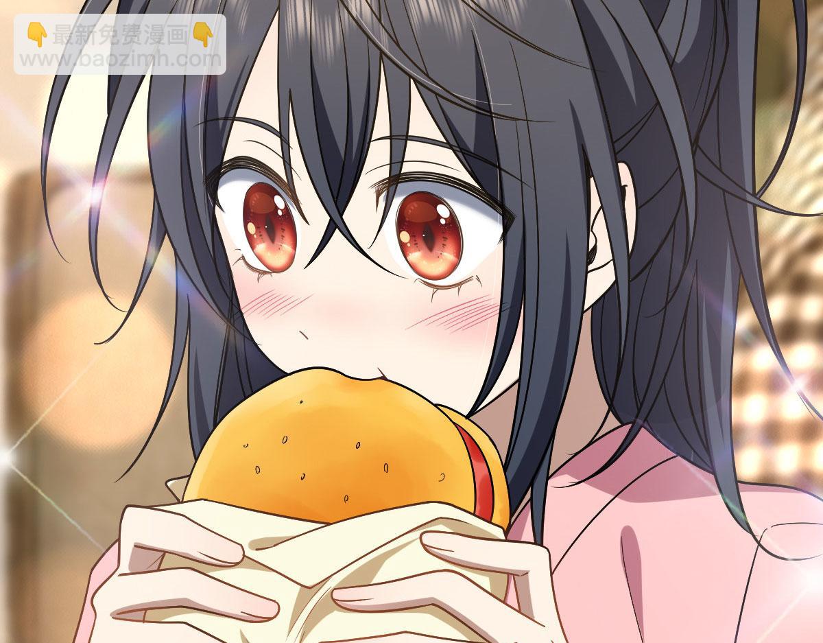 12122